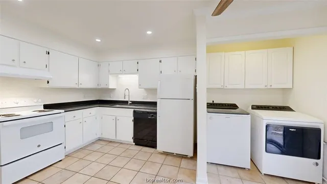 $1,150 | 1603 Cloverdale Court, College Station, TX 77840