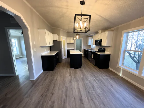 $120,000 | 447 Seasons Parkway, Belvidere, IL 61008