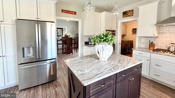 a en suite bathroom with a double vanity sink