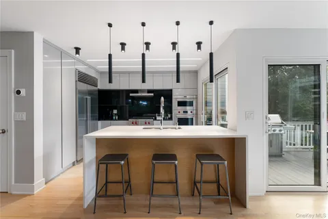 $999,000 | 55 Ridgeway Drive, Irvington, NY 10533