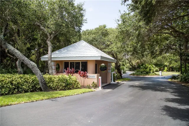 $549,999 | 1374 Coral Park Lane, Unit 803, Vero Beach, FL 32963