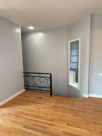 $3,995 | 448 North Aberdeen Street, Unit 3, Chicago, IL 60642