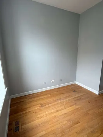 $3,995 | 448 North Aberdeen Street, Unit 3, Chicago, IL 60642