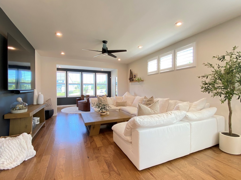 1275 Josiah Road Naperville, IL 60563 - Photo 4 of 61 Gallery Image 4