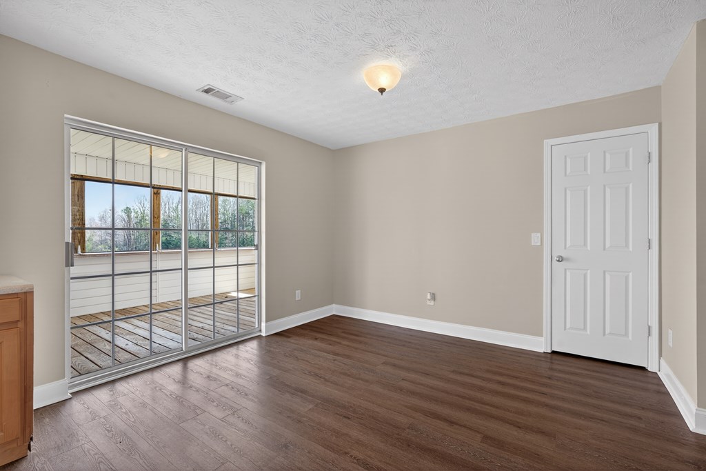 358 Old Jones Road Ellijay, GA 30536 - Photo 12 of 23 Gallery Image 12