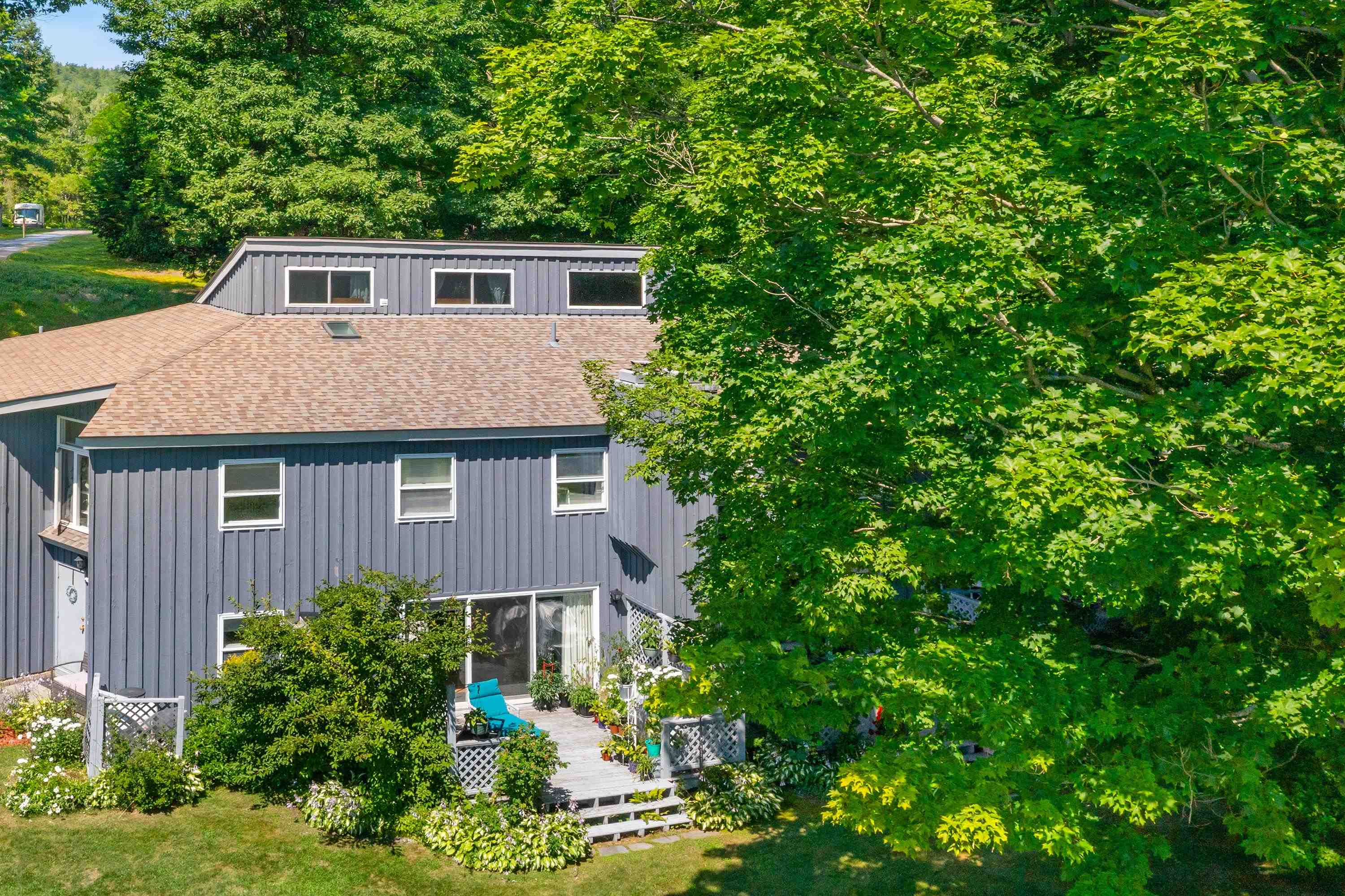 37 Landing Road, Unit 2 Enfield, NH 03748 - Photo 3 of 37