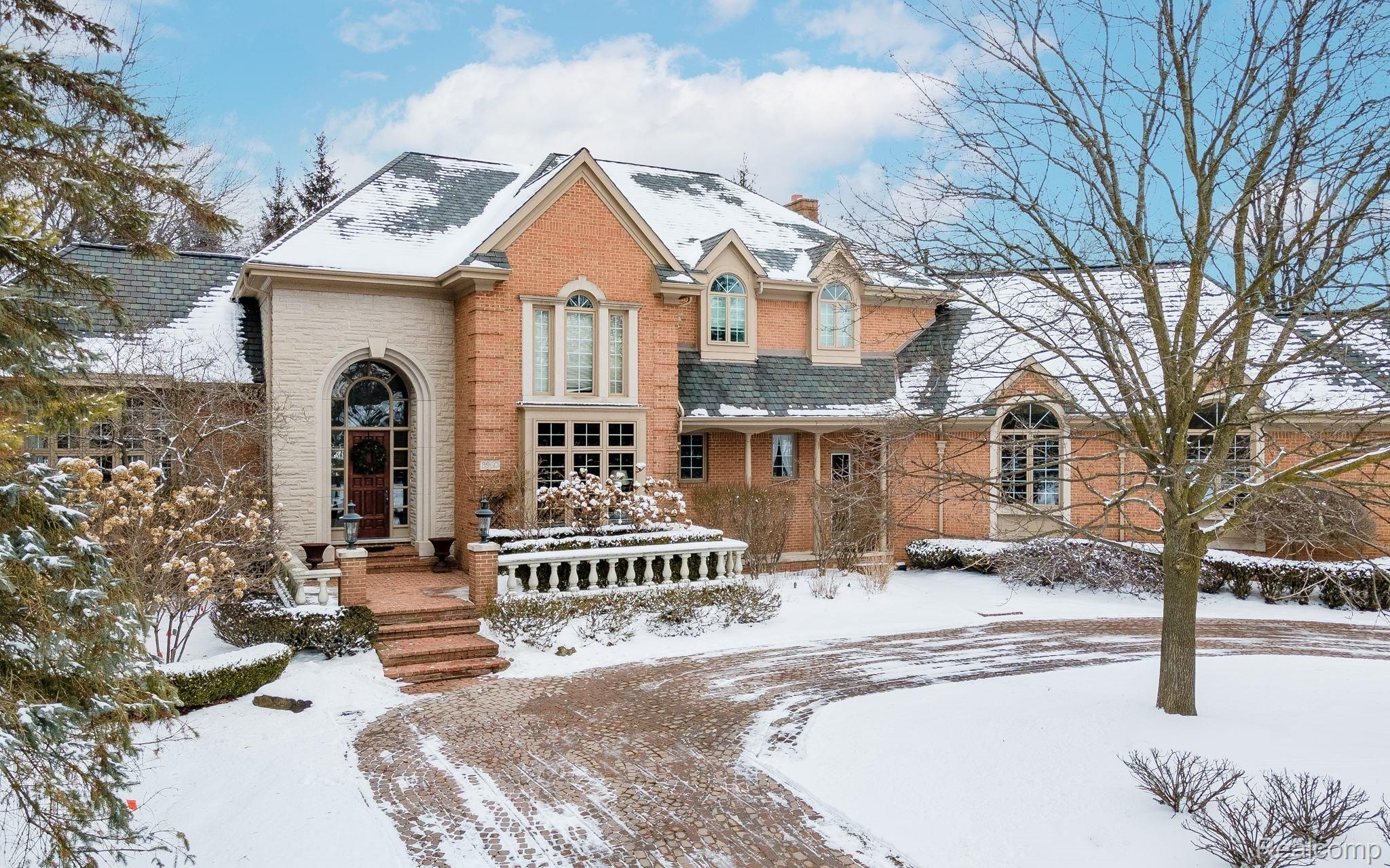 3960 Oak Pointe Court Rochester, MI 48306 - Photo 1 of 55 4-web-or-mls-3960-Oak-Pointe-Ct-4.jpg