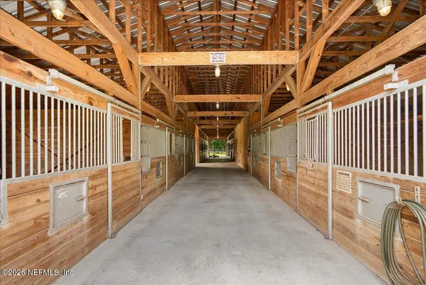 $1,250,000 | 1330 Ga-110, Waynesville, GA 31566