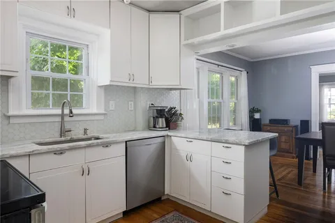 $375,000 | 14 Boyden Boulevard, East Providence, RI 02915