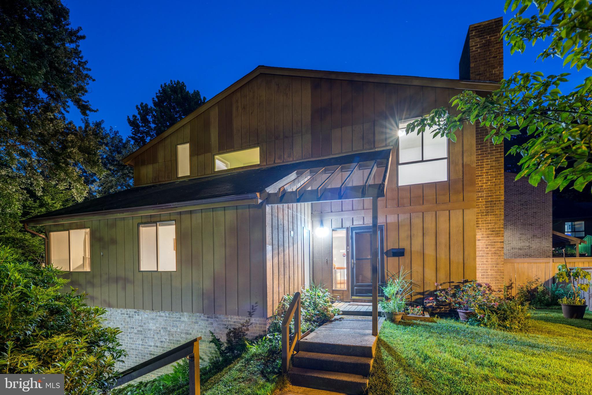 11965 Greywing Court Reston, VA 20191 - Photo 1 of 58 Gallery Image 1