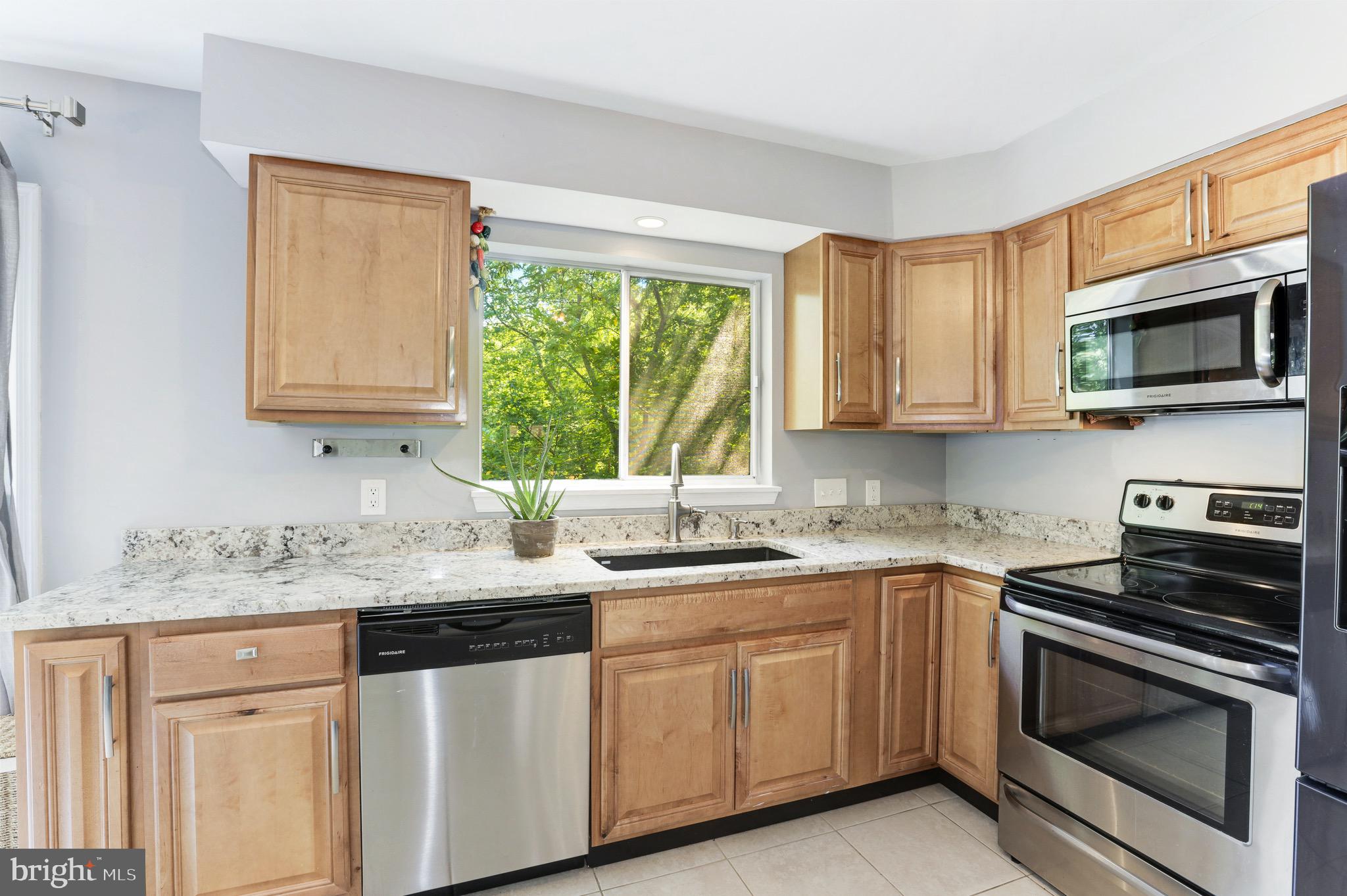 11965 Greywing Court Reston, VA 20191 - Photo 17 of 58 Gallery Image 17