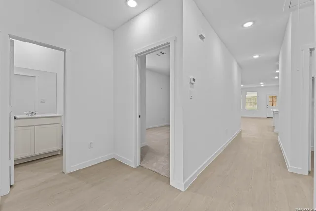 $270,000 | 2303 Fort Davis Pass, Marion, TX 78124