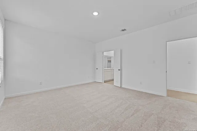 $270,000 | 2303 Fort Davis Pass, Marion, TX 78124