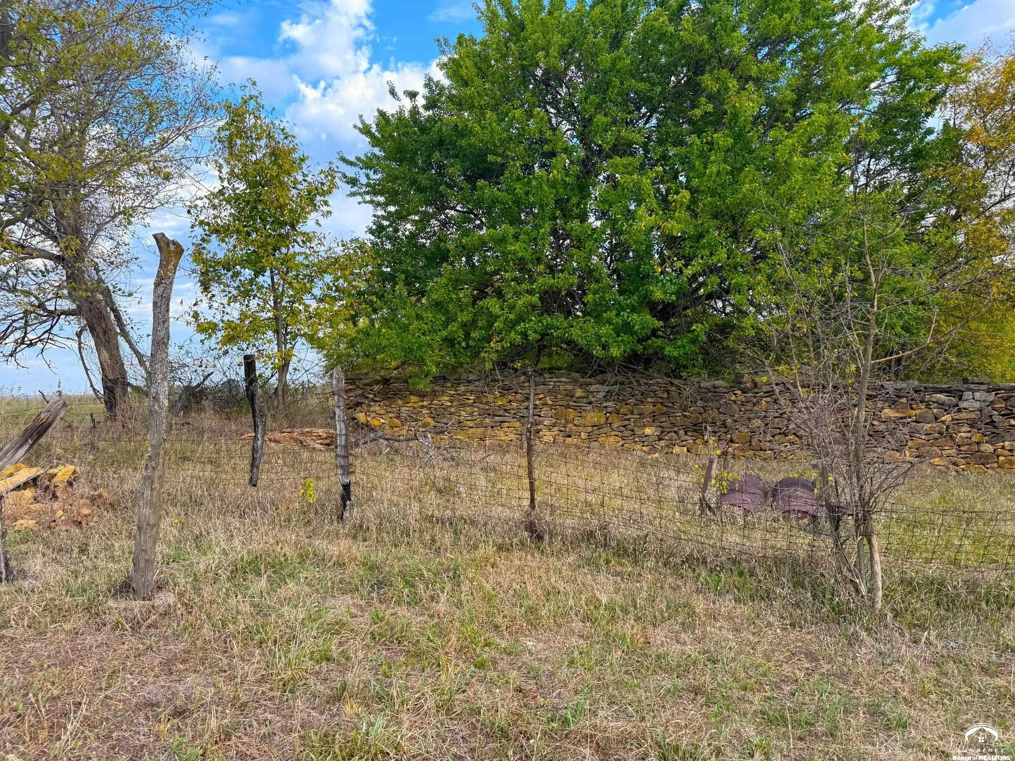 1200 B East 100th Road Berryton, KS 66409 - Photo 12 of 32