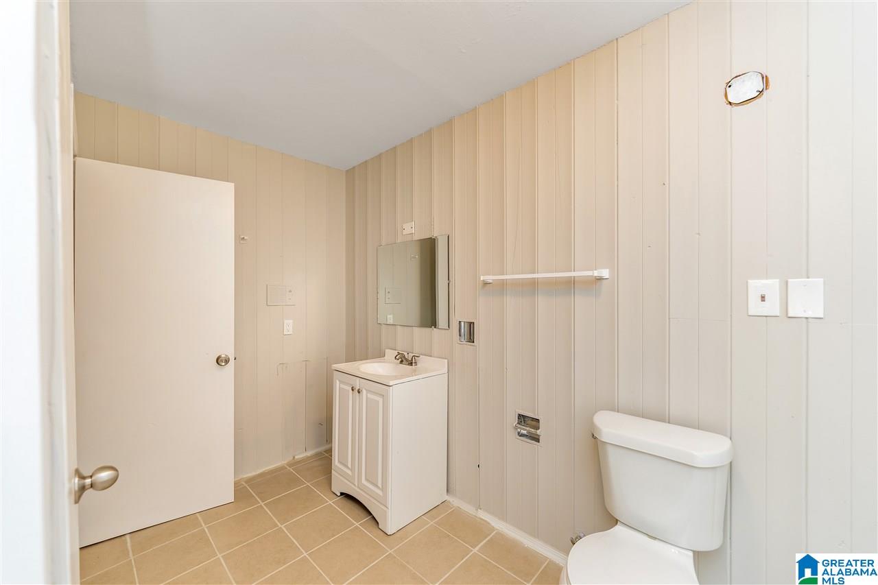 229 June Avenue Bessemer, AL 35023 - Photo 5 of 12