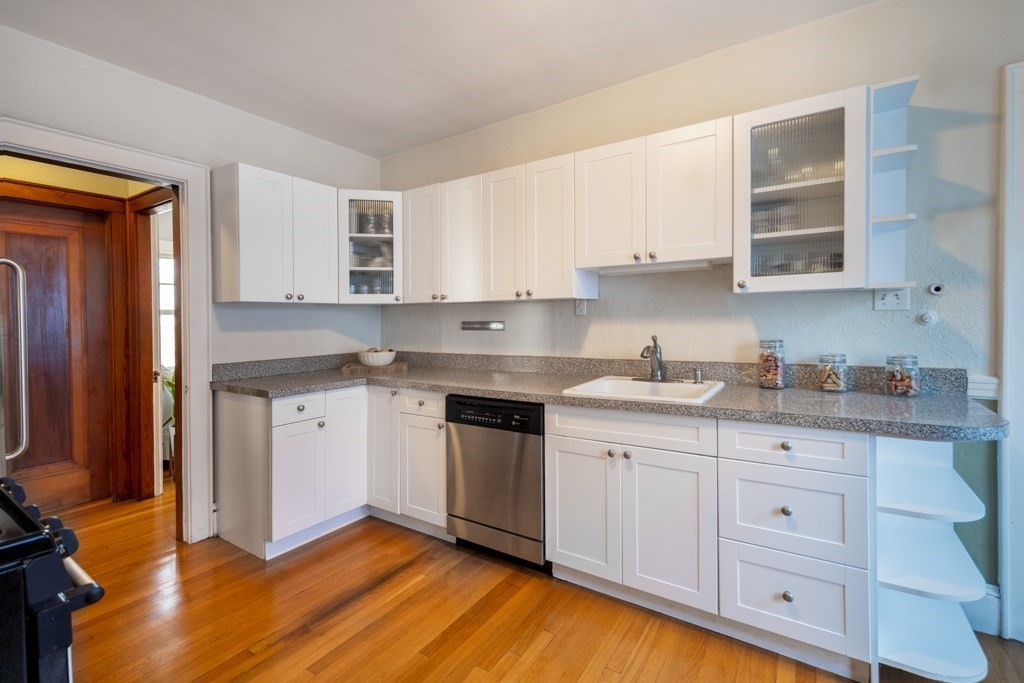 15 Hampstead Road, Unit 2 Boston, MA 02130 - Photo 7 of 24 Gallery Image 7