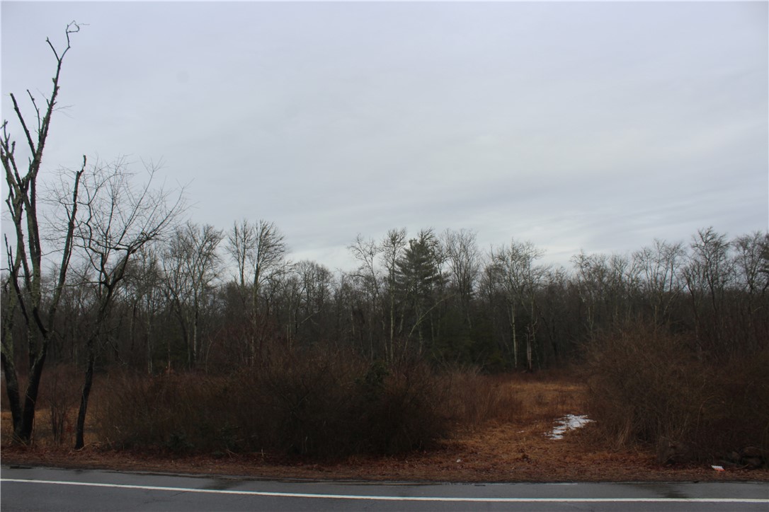 1850 Crandall Road Tiverton, RI 02878 - Photo 5 of 10