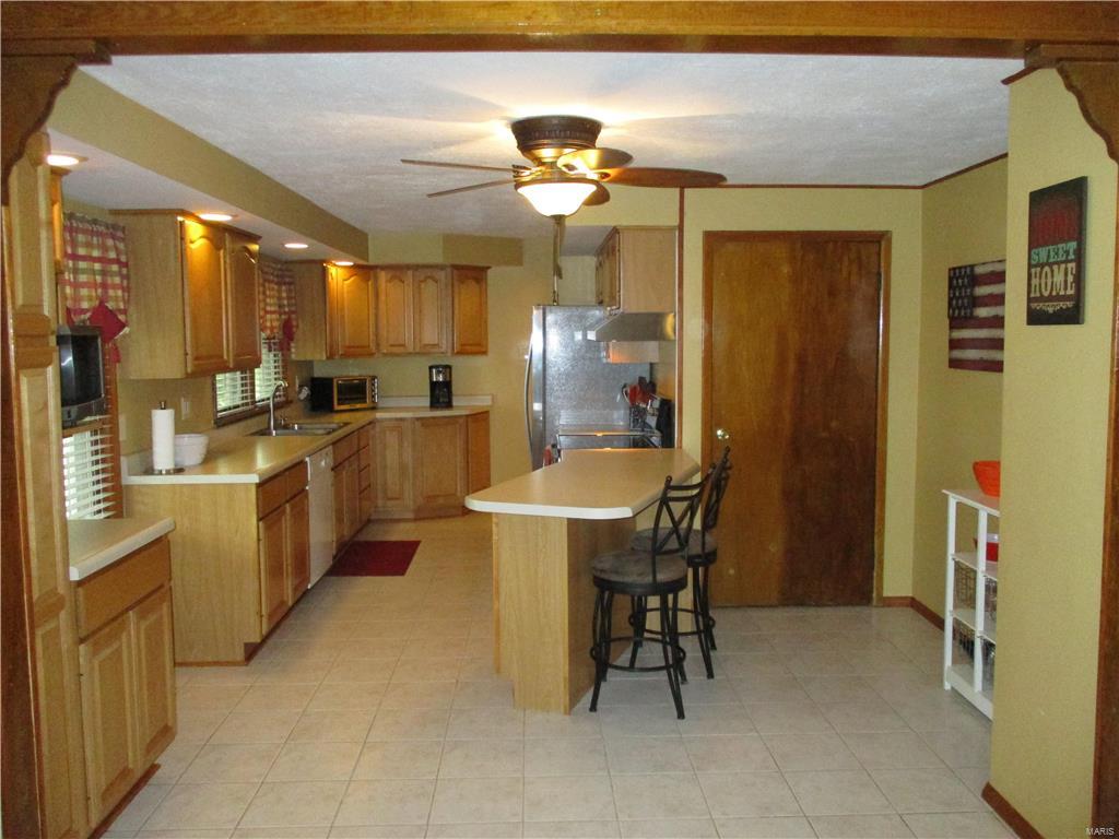 6438 Quercus Grove Road Edwardsville, IL 62025 - Photo 18 of 35