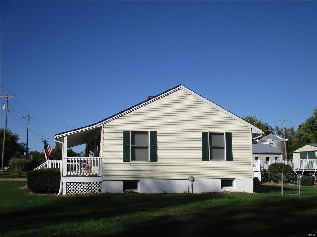 6438 Quercus Grove Road Edwardsville, IL 62025 - Photo 5 of 35