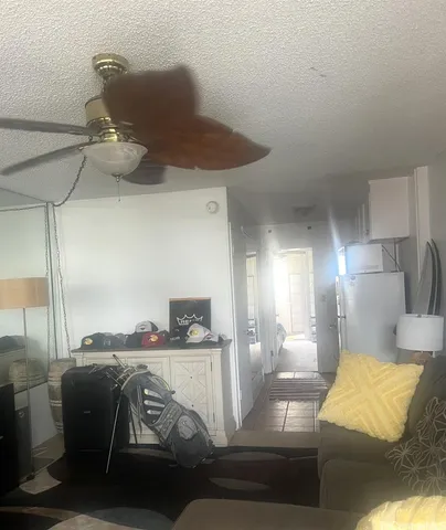 $99,000 | 425 Ena Road, Unit B1105, Honolulu, HI 96815