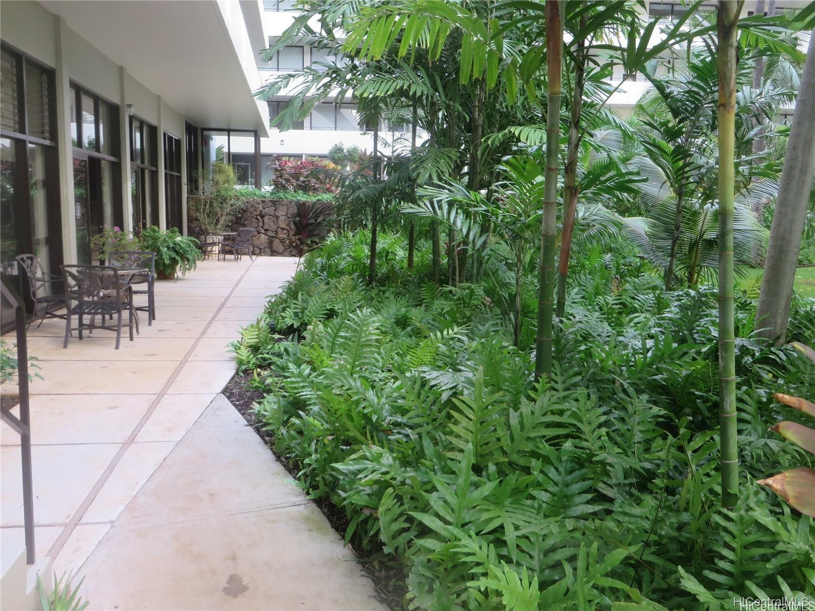 425 Ena Road, Unit B1105 Honolulu, HI 96815 - Photo 13 of 19