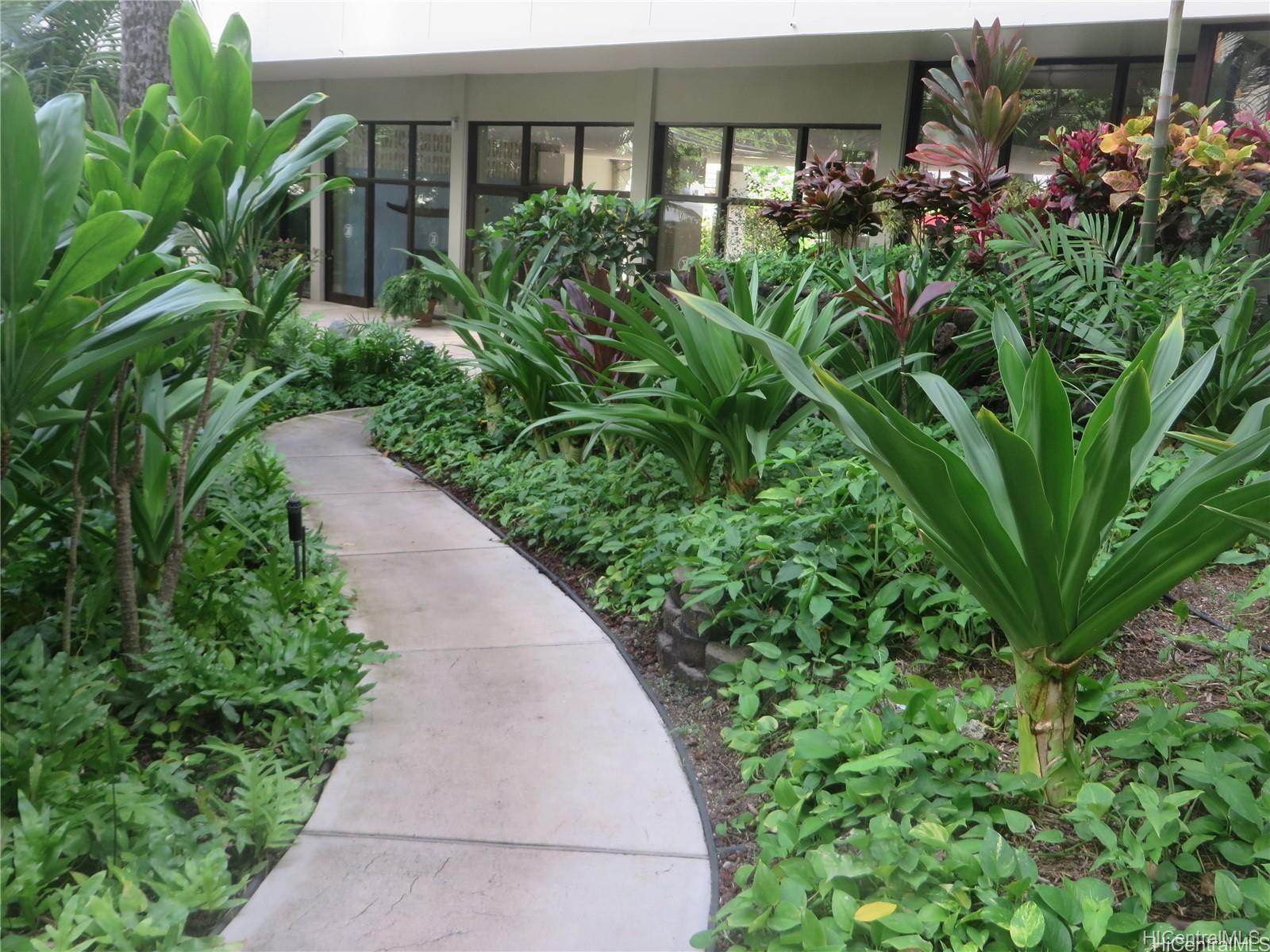 425 Ena Road, Unit B1105 Honolulu, HI 96815 - Photo 15 of 19