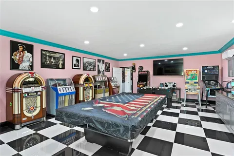 $2,300,000 | 17332 Carlton Lake Road, Wimauma, FL 33598