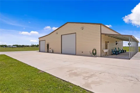 $2,300,000 | 17332 Carlton Lake Road, Wimauma, FL 33598