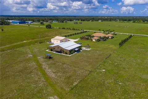 $2,300,000 | 17332 Carlton Lake Road, Wimauma, FL 33598