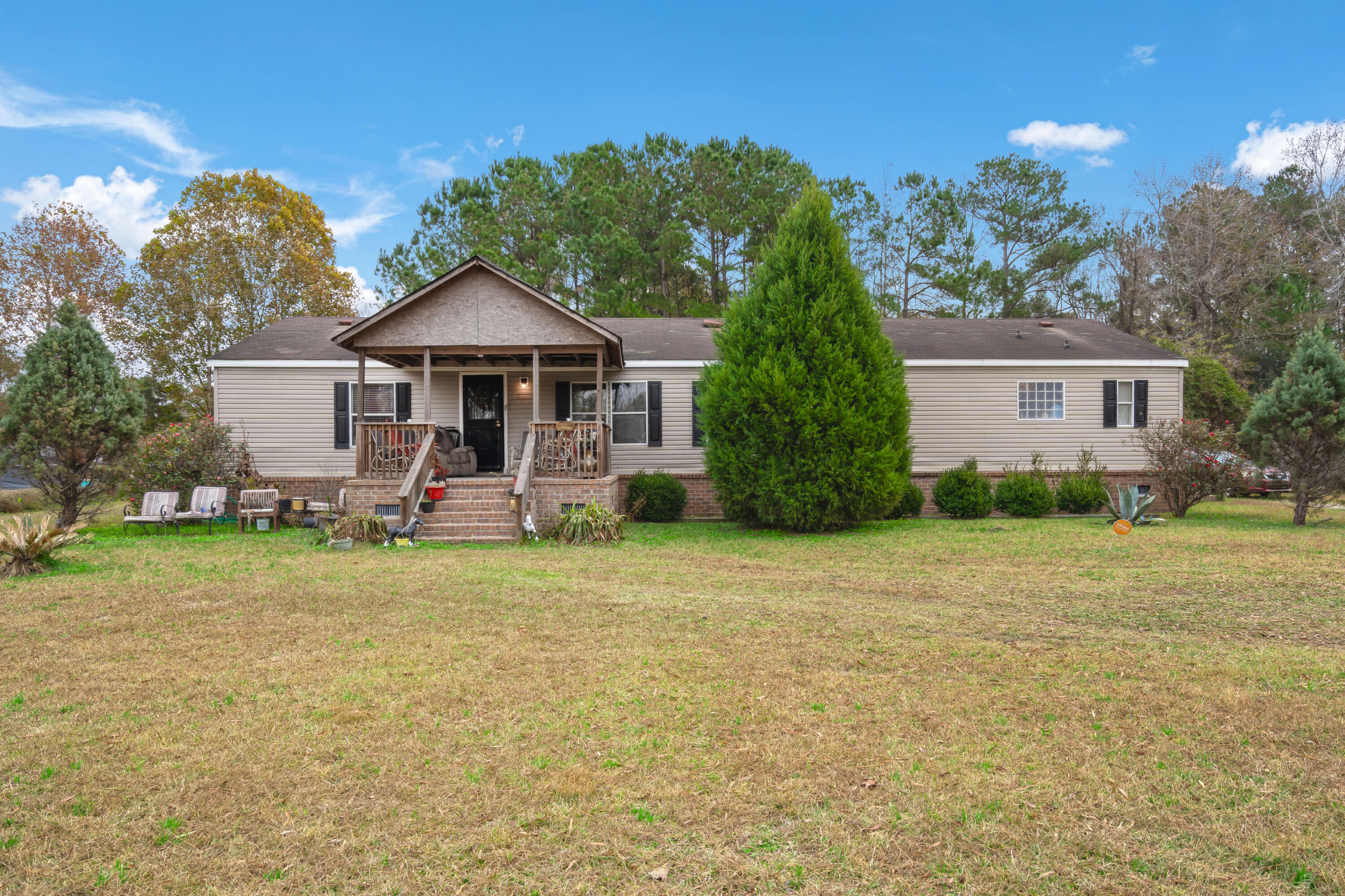 948 South Main Street St. Stephen, SC 29479 - Photo 2 of 25 2