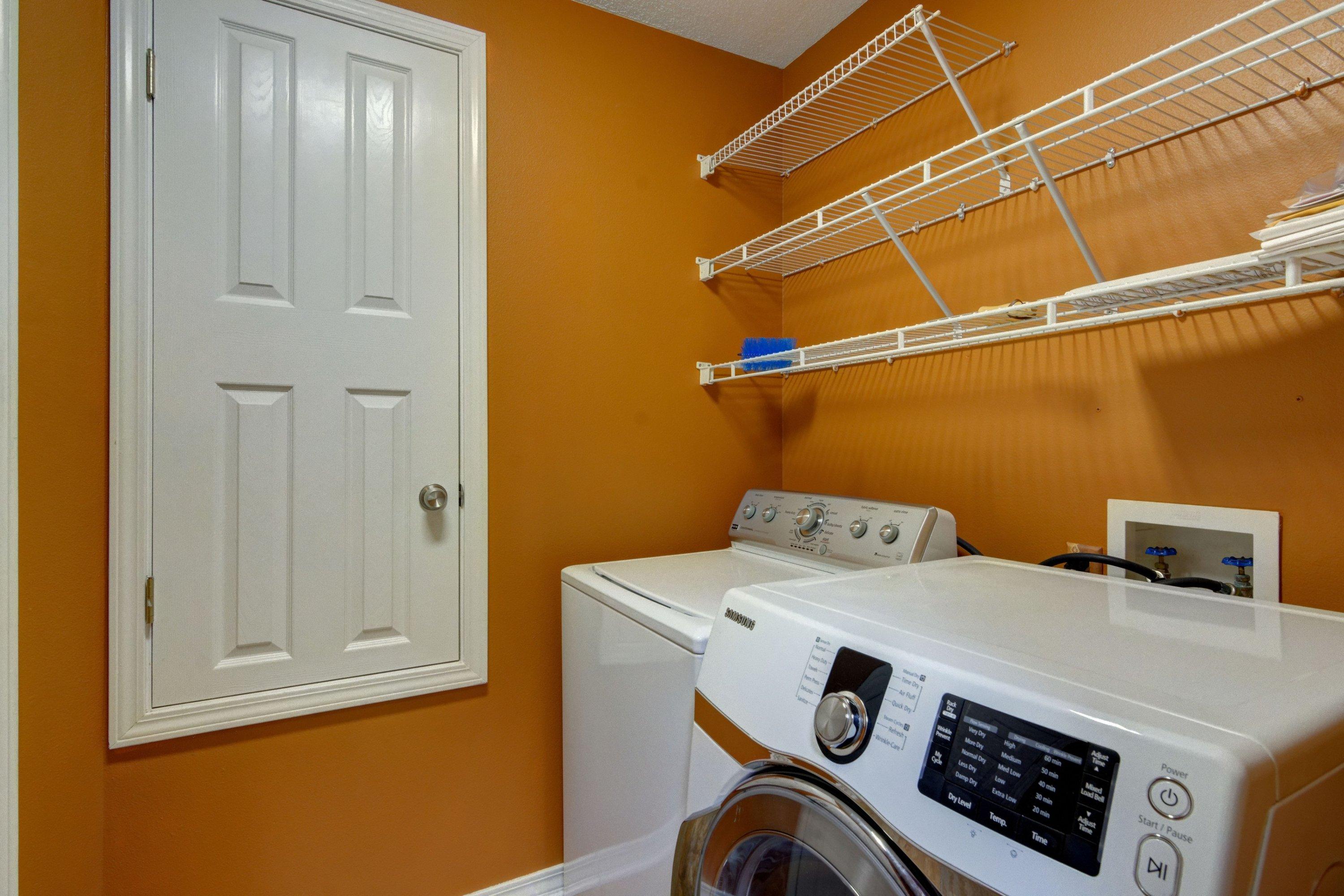 742 Randall Roberts Road Fort Walton Beach, FL 32547 - Photo 34 of 34 36_Laundry_Room_01