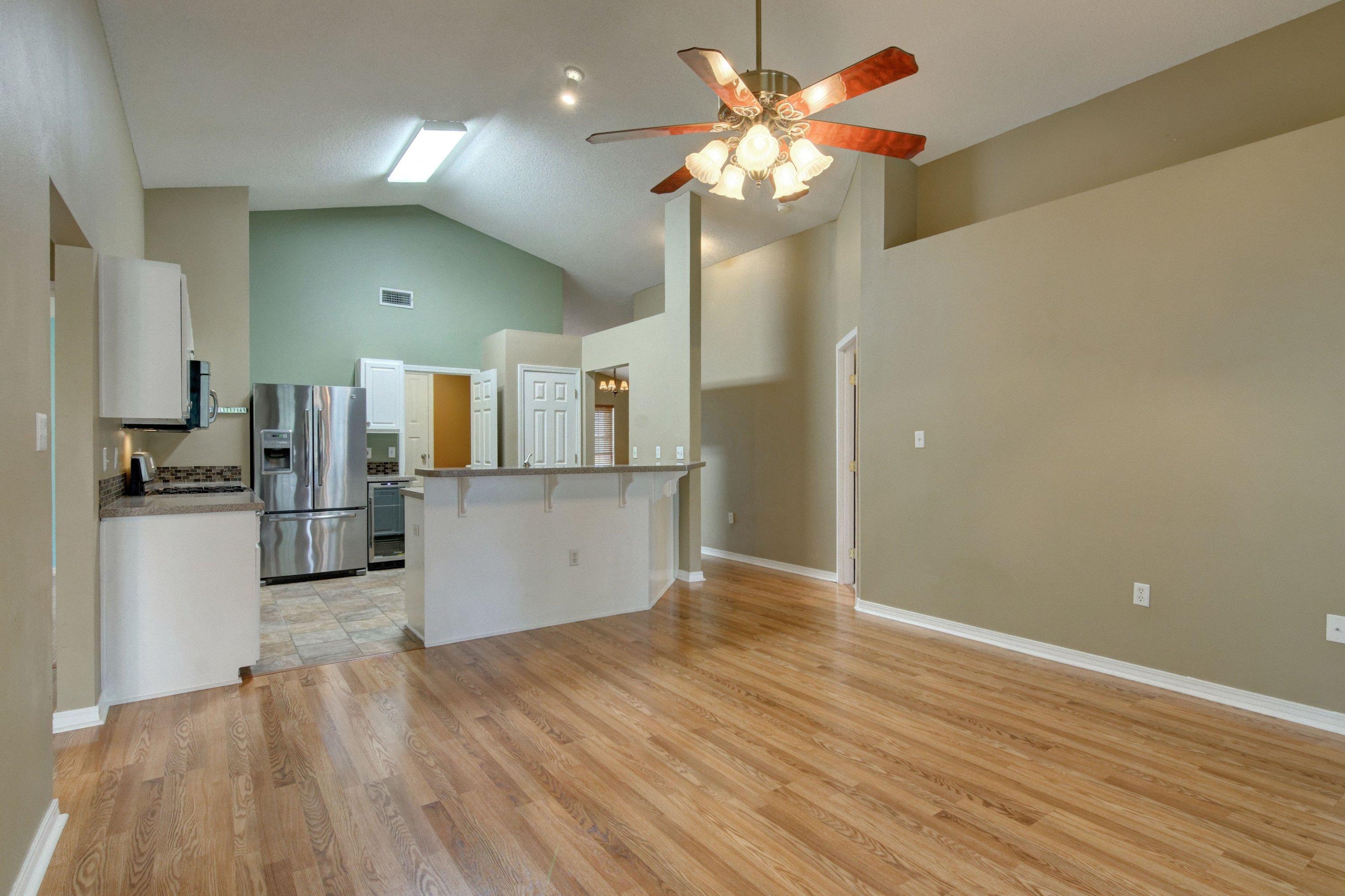 742 Randall Roberts Road Fort Walton Beach, FL 32547 - Photo 8 of 34 17_Livingroom_02