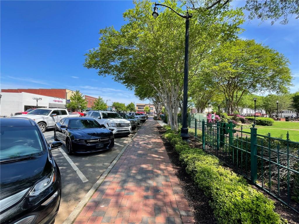313 Senna Street Marietta, GA 30064 - Photo 40 of 43 a view of street with sitting area