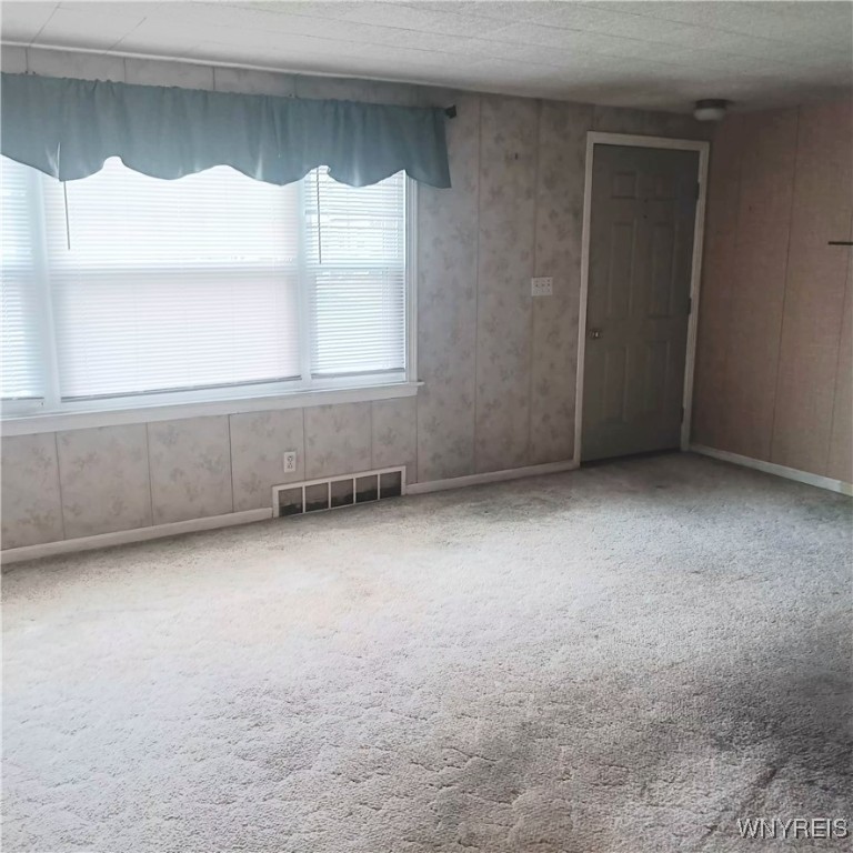 64 Fries Road Tonawanda, NY 14150 - Photo 5 of 16