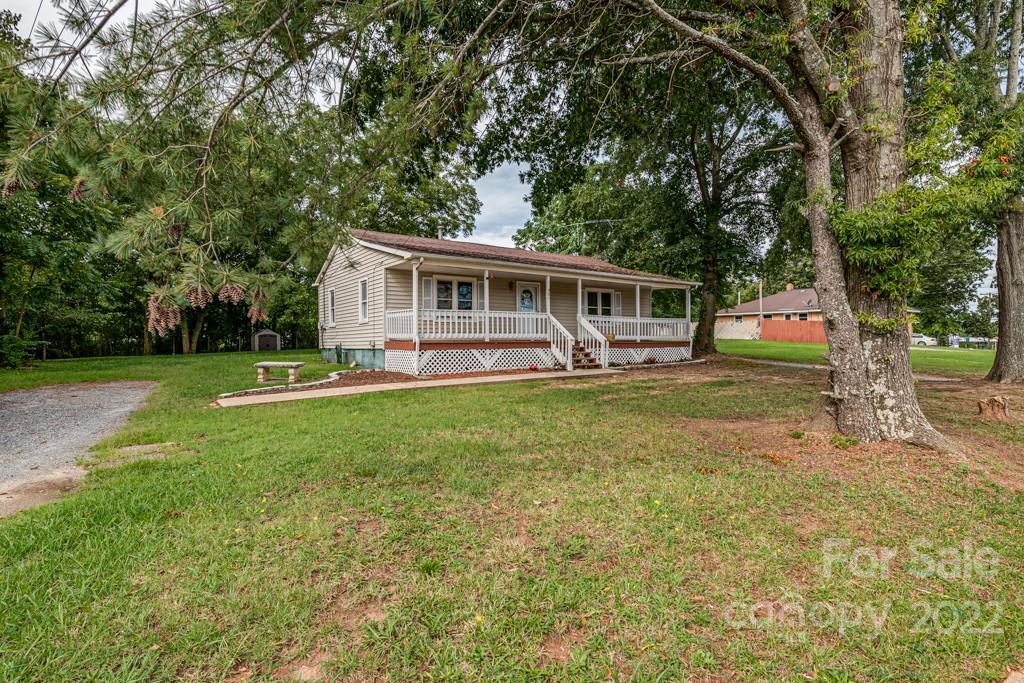 401 Waco Road Kings Mountain, NC 28086 - Photo 3 of 35 Gallery Image 3