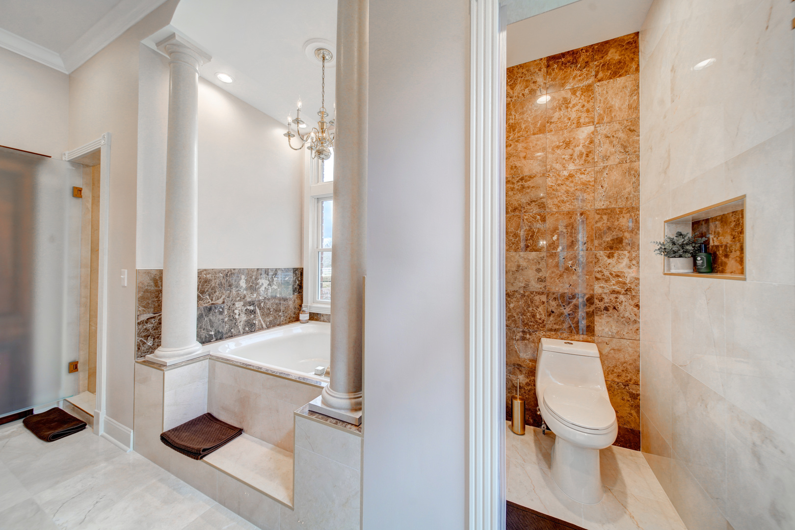 3870 North 3000 W Road Bourbonnais, IL 60914 - Photo 31 of 47 a bathroom with a toilet sink and shower