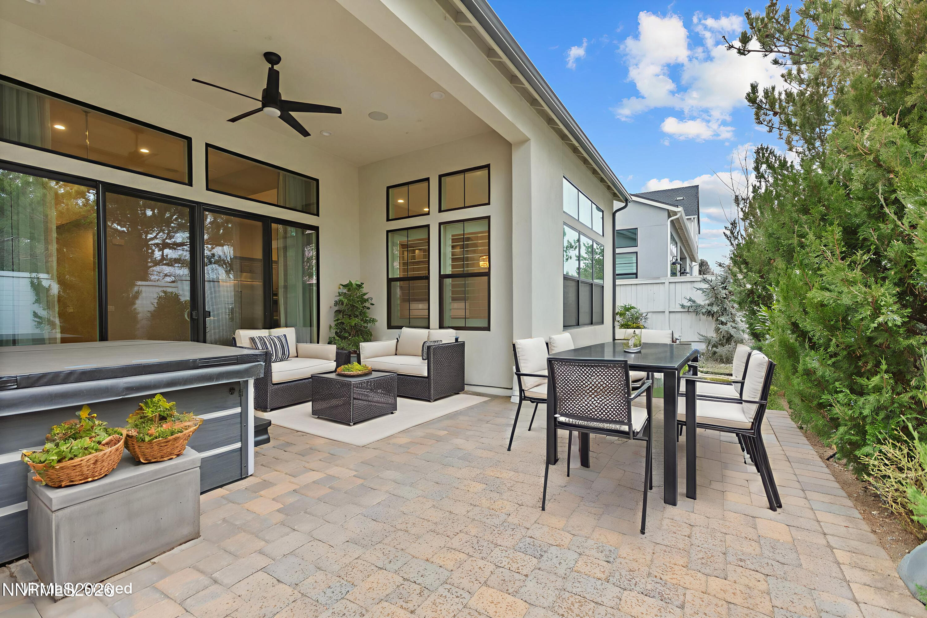 719 West Pleasant Oak Trail Reno, NV 89511 - Photo 17 of 20 36-0Y7A1112 - Outdoor - Modern - 5