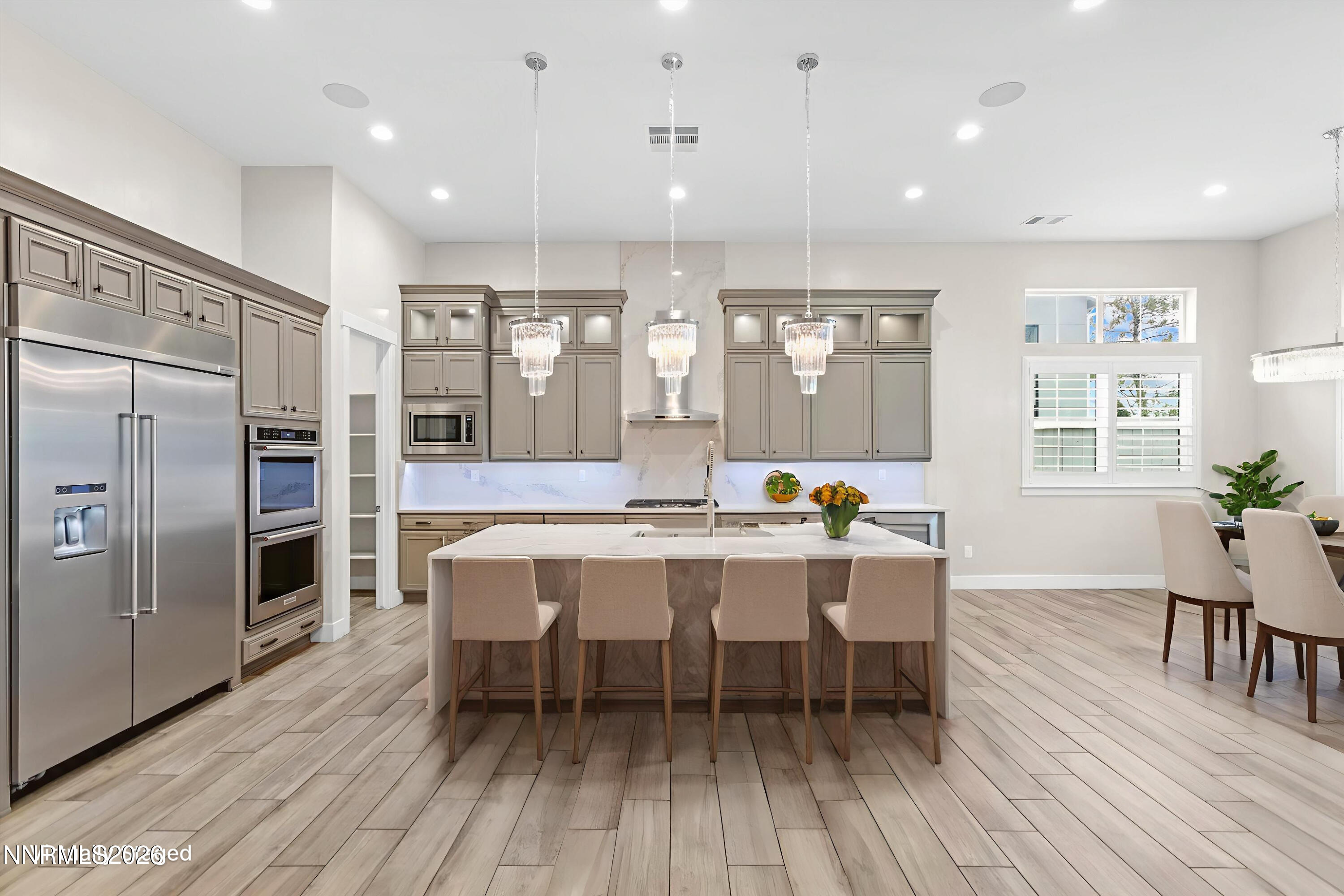 719 West Pleasant Oak Trail Reno, NV 89511 - Photo 4 of 20 22-0Y7A1067 - Kitchen - Standard - 17 (2