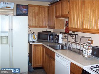 7620 Brockton Road Philadelphia, PA 19151 - Photo 3 of 12 Gallery Image 3