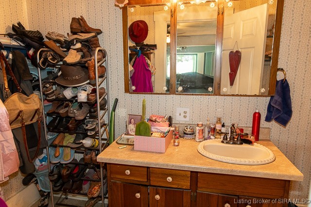 370 Thornton Road Hanover, IN 47243 - Photo 5 of 54