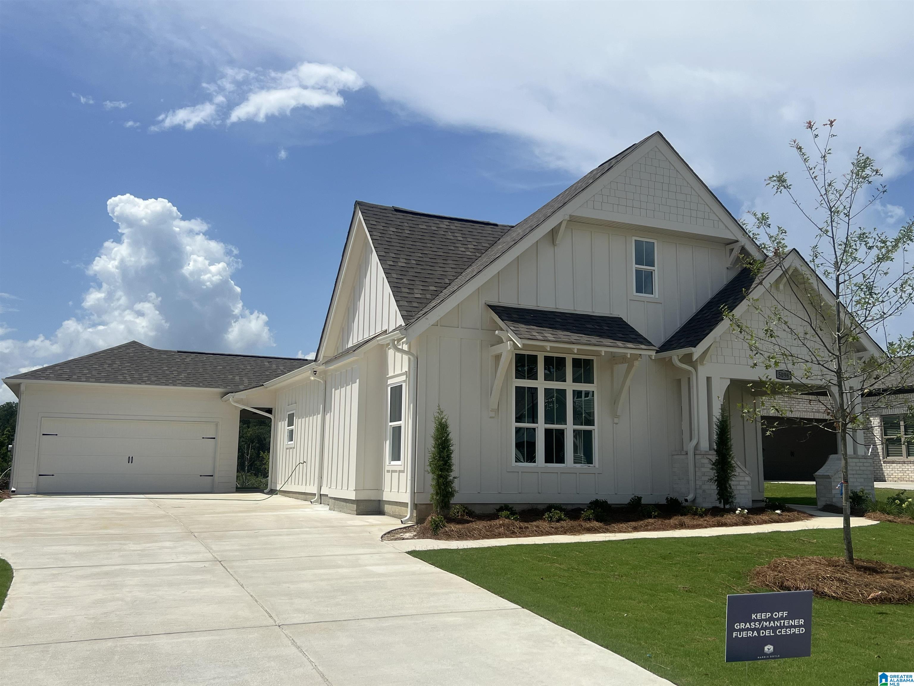 5196 Simms Ridge Pelham, AL 35124 - Photo 3 of 11 Gallery Image 3