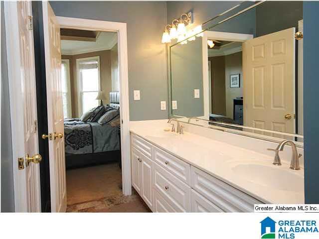 202 Shades Crest Road Birmingham, AL 35226 - Photo 16 of 32