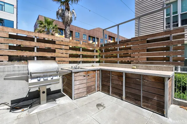 $592,000 | 5800 3rd Street, Unit 1401, San Francisco, CA 94124