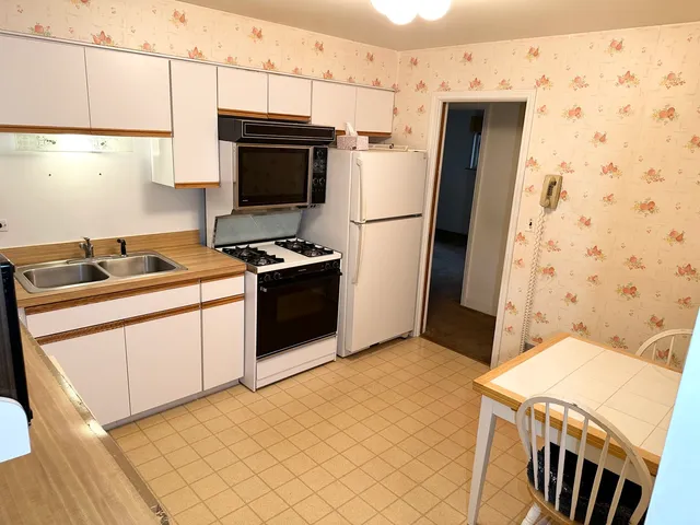 $399,990 | 5844 Warren Street, Morton Grove, IL 60053