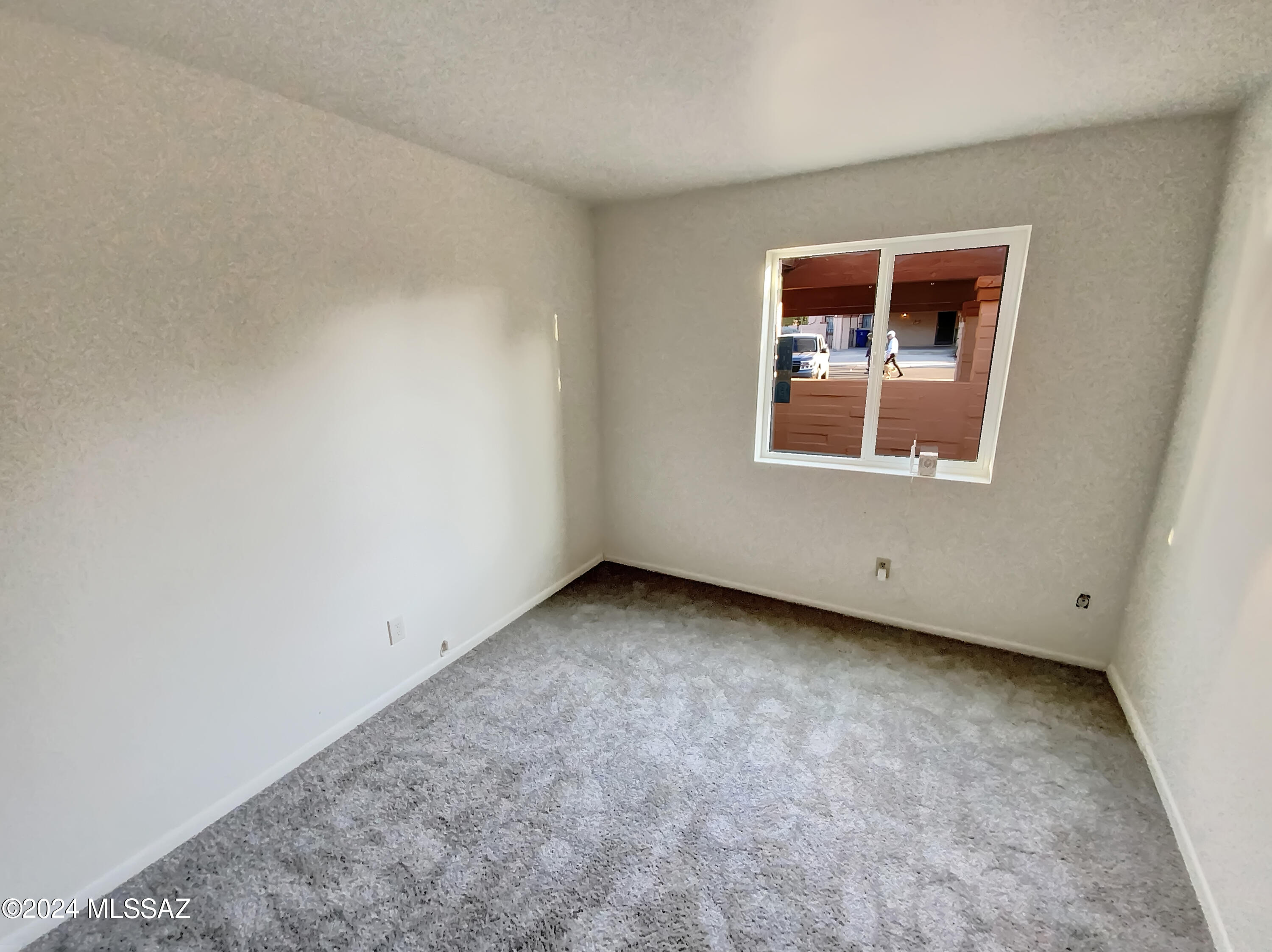 4259 East Allison Road Tucson, AZ 85712 - Photo 5 of 19 Gallery Image 5