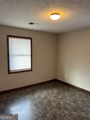 $1,195 | 1048 Green Valley Drive Northwest, Conyers, GA 30012