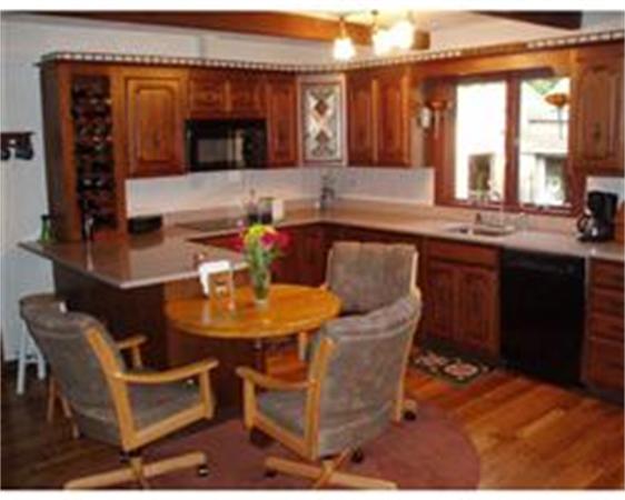 28 Uptack Road Groveland, MA 01834 - Photo 2 of 27 Gallery Image 2