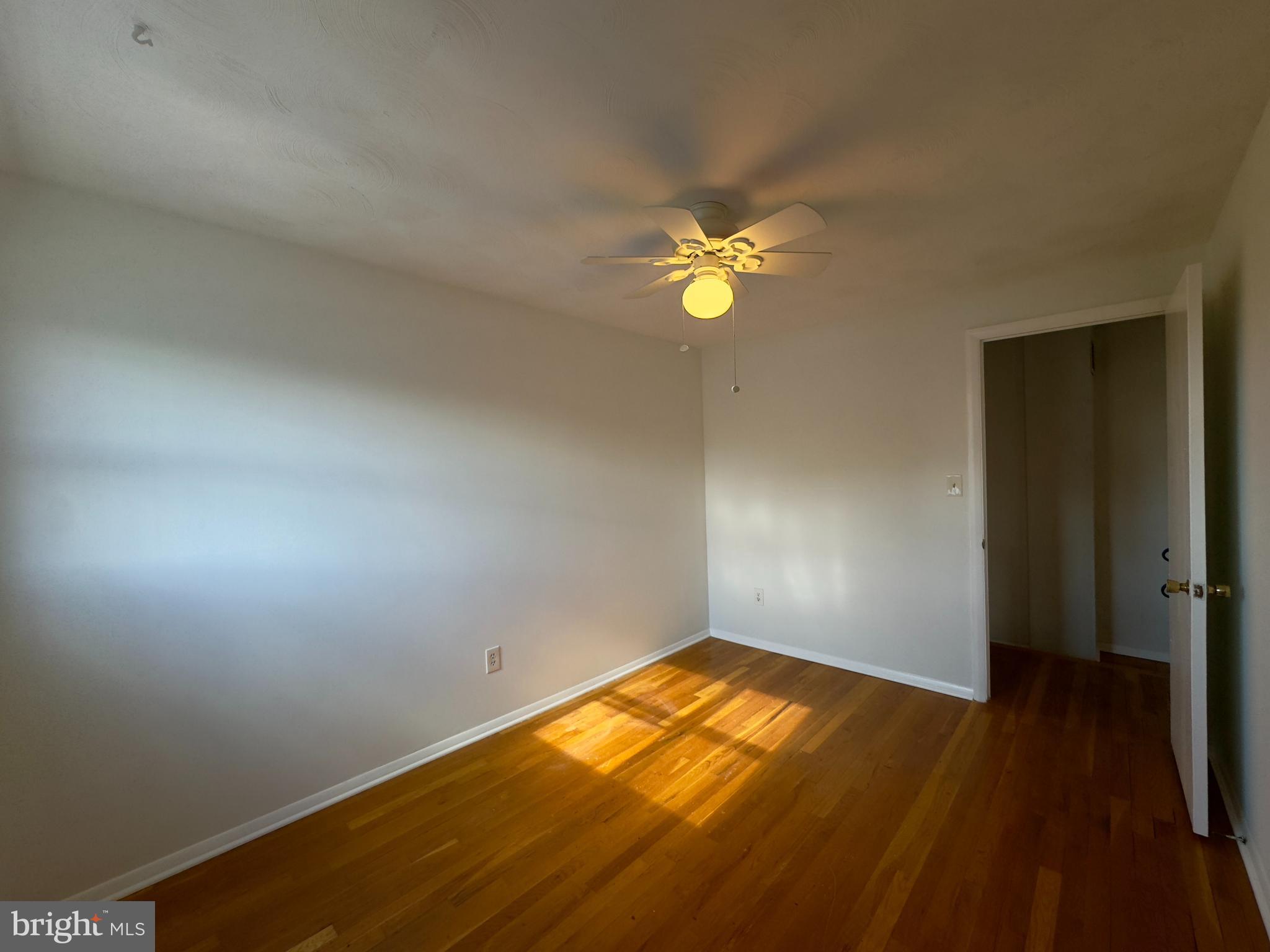 5676 Utrecht Road Baltimore, MD 21206 - Photo 6 of 30