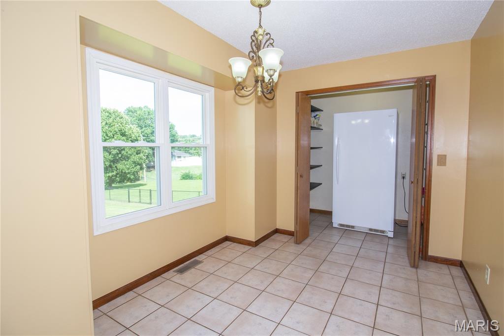 24450 Sidney Road Waynesville, MO 65583 - Photo 8 of 45