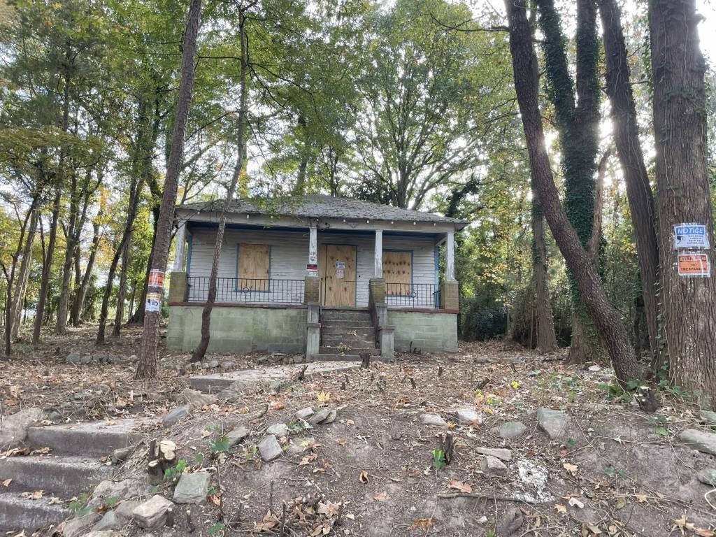 350 Willis Mill Road Southwest Atlanta, GA 30311 - Photo 3 of 13